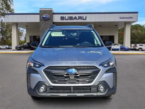 Used 2024 Subaru Outback Premium image 9