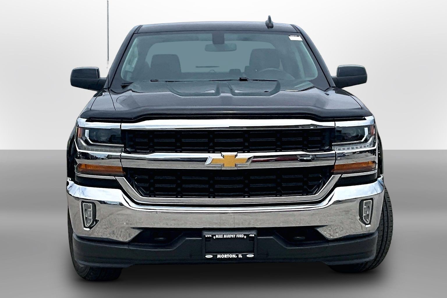 Used 2017 Chevrolet Silverado 1500 LT w/ LT Eassist Package AWD/4WD image 3