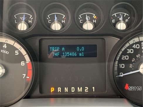 Used 2015 Ford F250 XL w/ Power Equipment Group image 26