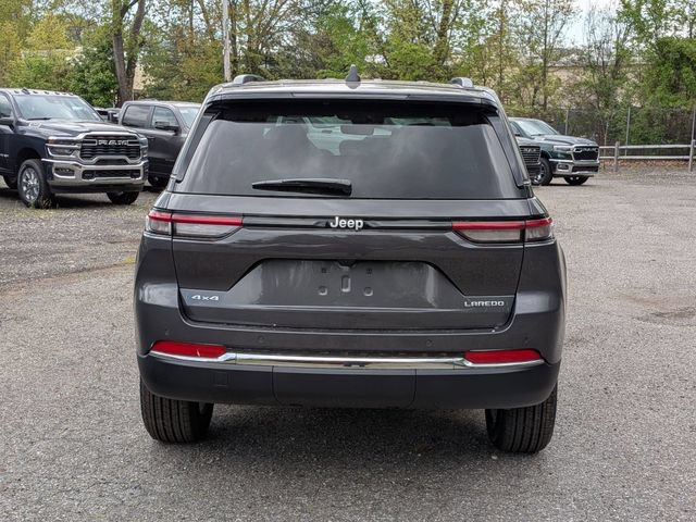 New 2026 Jeep Grand Cherokee Laredo X AWD/4WD image 4