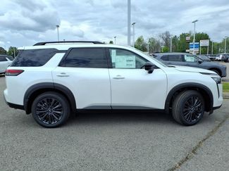 New 2026 Nissan Pathfinder SL AWD/4WD video 2