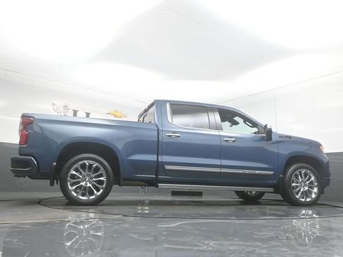 Used 2024 Chevrolet Silverado 1500 High Country w/ High Country Premium Package AWD/4WD image 52