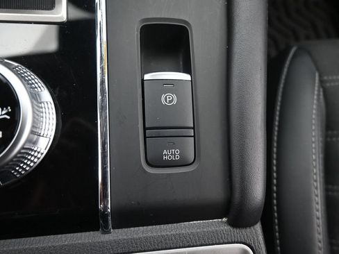 Used 2024 Mitsubishi Outlander SE FWD image 33