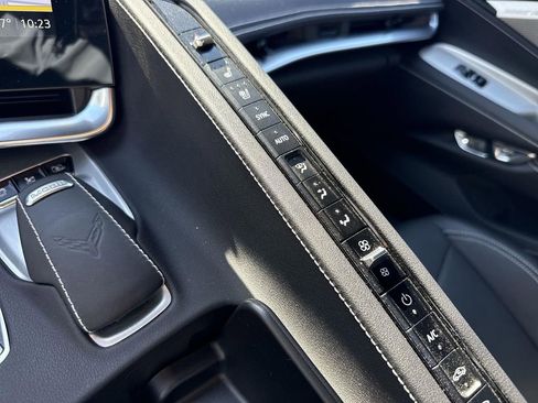 Used 2023 Chevrolet Corvette Stingray Preferred Conv w/ 2LT image 17