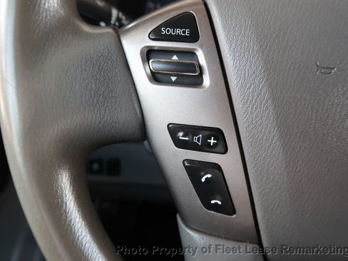 Used 2020 Nissan NV 2500 SV w/ Back Door Glass Package RWD image 32