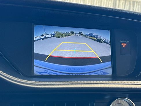 Used 2015 Lexus ES 350 w/ Premium Package FWD image 18