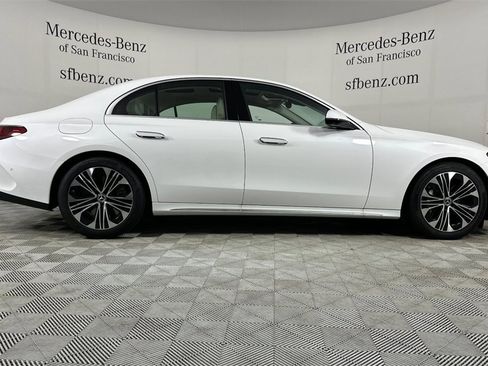 New 2026 Mercedes-Benz E 450 4MATIC Sedan image 3
