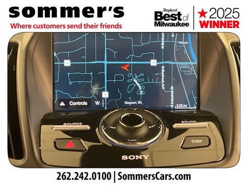 Used 2018 Ford Escape Titanium w/ Ford Safe & Smart Package AWD/4WD image 17