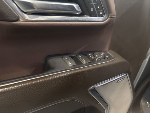 Used 2024 GMC Sierra 2500 Denali w/ Denali Reserve Package image 14