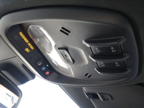 Certified 2024 Chevrolet Trax RS w/ Sunroof Package image 29