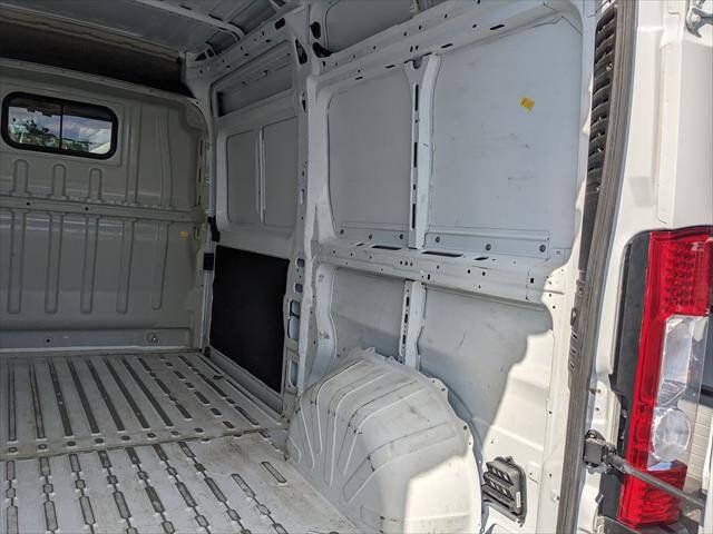 Used 2024 RAM ProMaster 1500 w/ Convenience Group FWD image 11