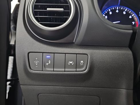 Used 2019 Hyundai Kona SEL FWD image 24