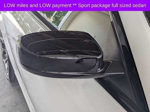Used 2018 Chrysler 300 Touring w/ Sport Appearance Package RWD image 12