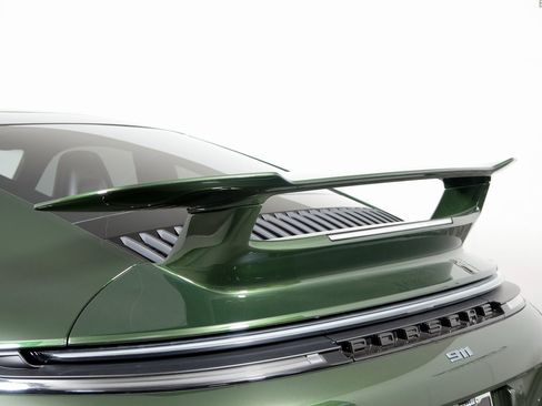 Certified 2026 Porsche 911 Carrera T image 17