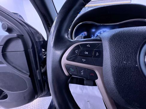 Used 2014 Jeep Grand Cherokee Laredo w/ Quick Order Package 23E RWD image 11