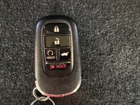 Used 2025 Honda HR-V Sport image 29