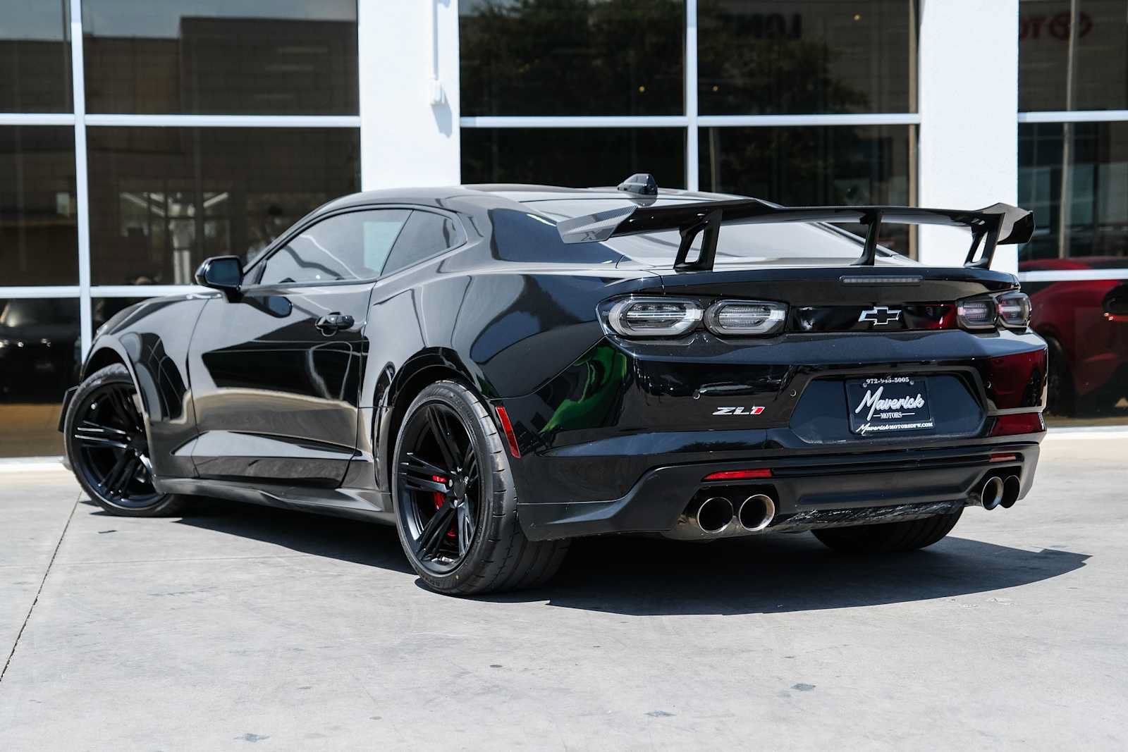 Used 2021 Chevrolet Camaro ZL1 RWD image 19