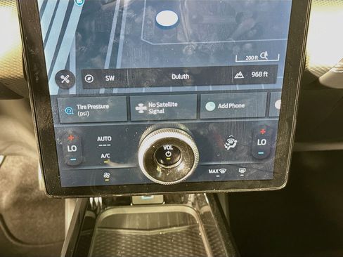 Used 2023 Ford Mustang Mach-E Select RWD image 23