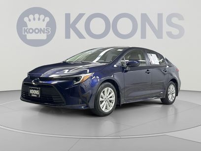 Used 2025 Toyota Corolla LE w/ LE Premium Package