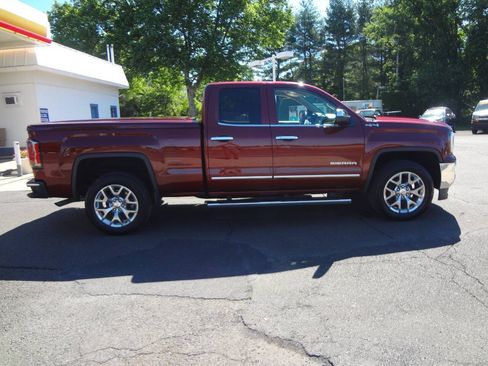 Used 2017 GMC Sierra 1500 SLT w/ SLT Premium Package AWD/4WD image 5
