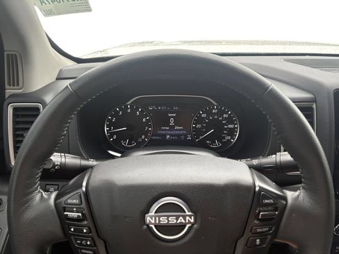 Used 2024 Nissan Frontier SV w/ SV Convenience Package AWD/4WD image 16