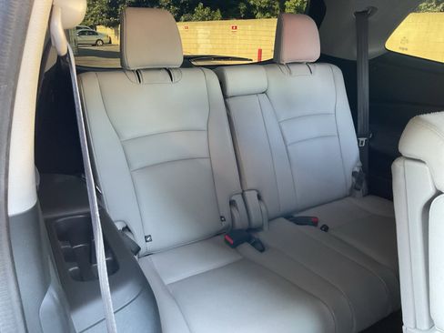 Used 2022 Honda Pilot Special Edition image 28