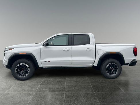 New 2026 GMC Canyon AT4 image 4