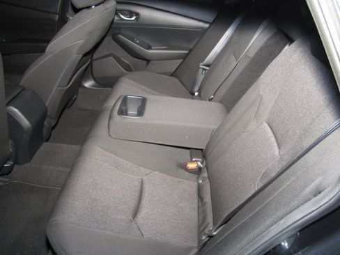 Certified 2023 Honda Accord EX image 12