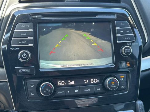 Used 2017 Nissan Maxima SR w/ Midnight Edition image 30