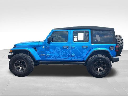 Used 2024 Jeep Wrangler Unlimited Sahara AWD/4WD image 2