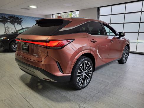 Certified 2024 Lexus RX 350 Premium Plus w/ Convenience Package image 6