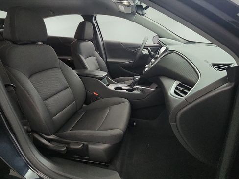 Used 2023 Chevrolet Malibu LT image 40