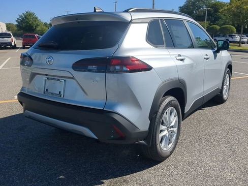 New 2026 Toyota Corolla Cross LE FWD image 4