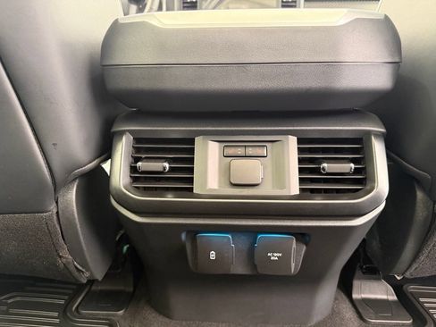 Used 2025 Ford F150 Raptor AWD/4WD image 28