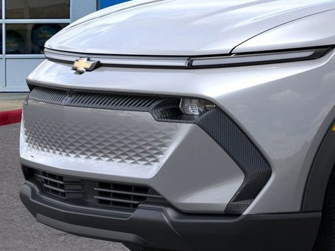 New 2026 Chevrolet Equinox EV LT image 13