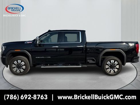 New 2025 GMC Sierra 2500 Denali image 8