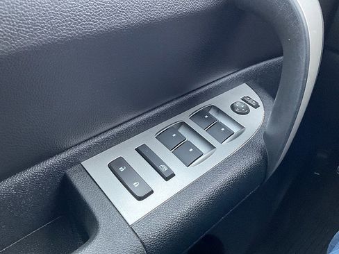 Used 2009 Chevrolet Silverado 2500 LT w/ Exterior Plus Package image 25