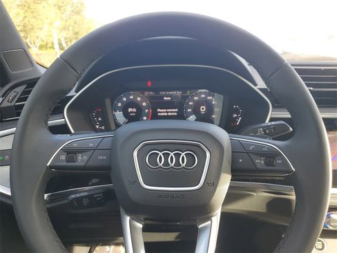New 2025 Audi Q3 2.0T Premium image 6