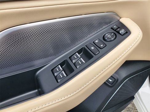 Used 2025 Acura MDX w/ Technology Package image 21