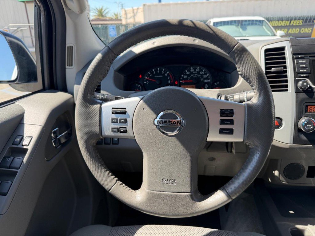 Used 2016 Nissan Frontier SV w/ SV Value Truck Package RWD image 27