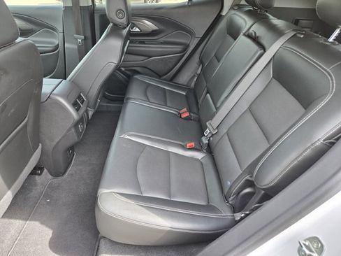 Used 2023 GMC Terrain SLT w/ Tech Package AWD/4WD image 38