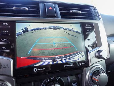 Used 2020 Toyota 4Runner SR5 image 21