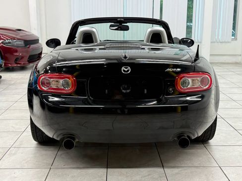 Used 2012 MAZDA MX-5 Miata Grand Touring w/ Premium Pkg RWD image 8