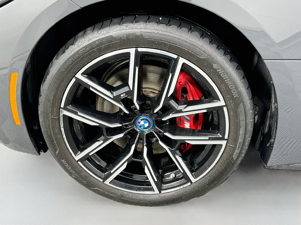 Used 2024 BMW i4 eDrive35 w/ M Sport Package RWD image 32