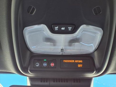 New 2026 GMC Canyon Elevation w/ Convenience Package image 17