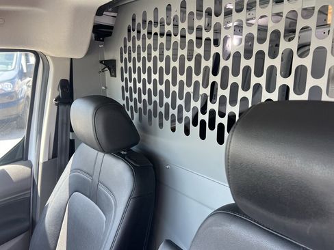 Used 2020 Ford Transit Connect XL FWD image 17
