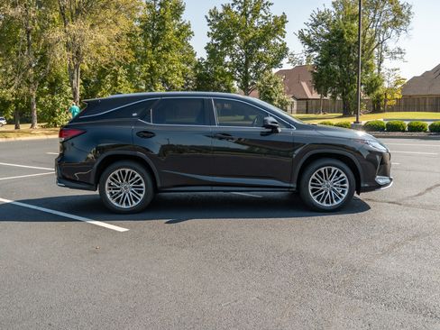 Used 2022 Lexus RX 350L Luxury w/ Accessory Package (Z1) FWD image 4