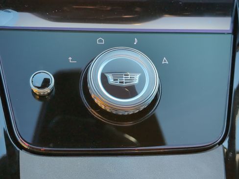 New 2025 Cadillac Escalade IQ Sport 1 image 17