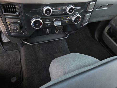 Used 2025 Ford F150 XLT w/ Equipment Group 301A Standard image 13