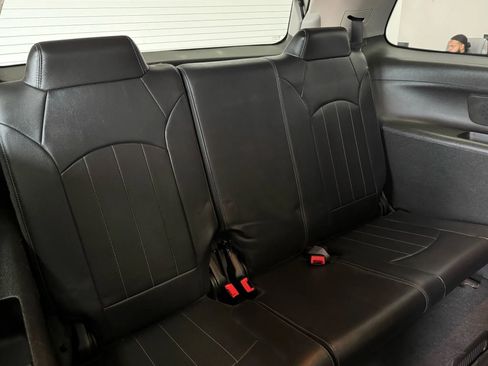 Used 2016 GMC Acadia Denali image 28